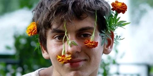Afișul documentarului "Comerțul sexual cu copii"