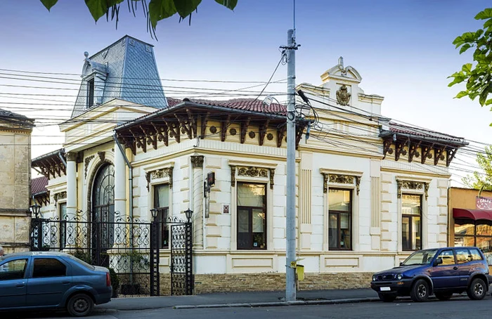 Casa boierească a renăscut graţie unei familii din Călăraşi FOTO Arh.pers.prof.Constantin Tudor