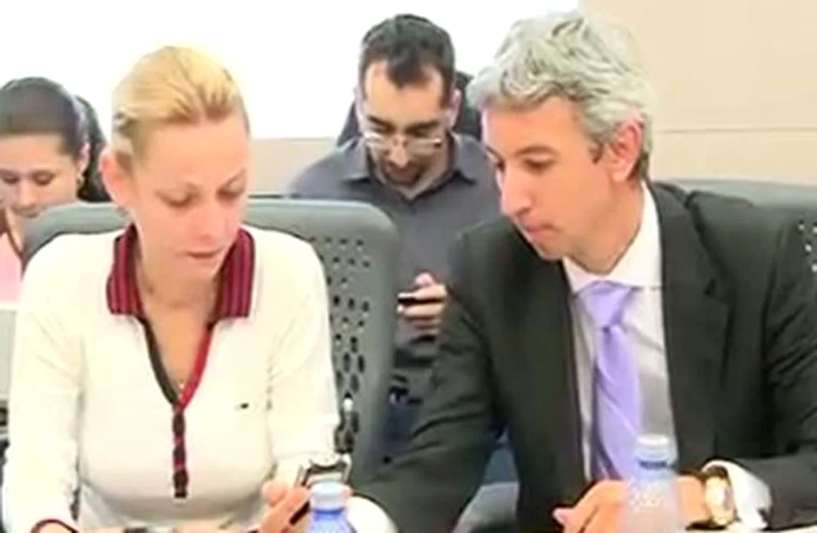 
    Diana Voiculescu şi Dan Diaconescu colaborează de aproape două decenii.  