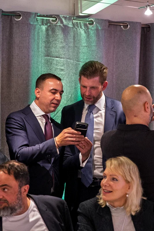 bogdan ivan eric trump forumul Davos 01  foto facebook bogdan Uvan jpg