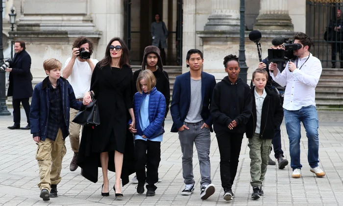 hepta 3370939 angelina jolie jpg jpeg