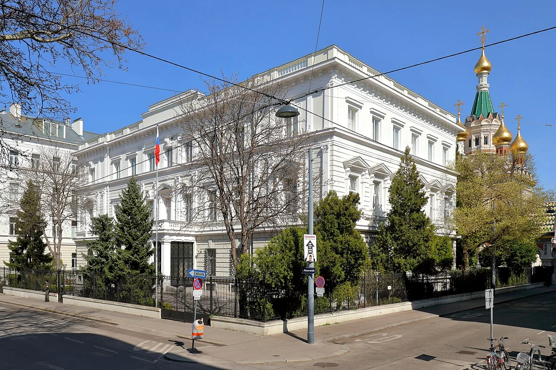 Sediul Ambasasei Rusiei în Viena.