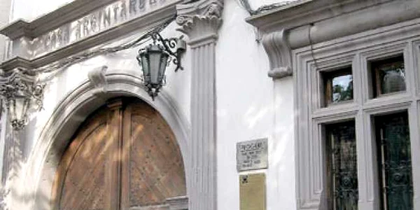 Casa Argintarului, bijuteria burgului