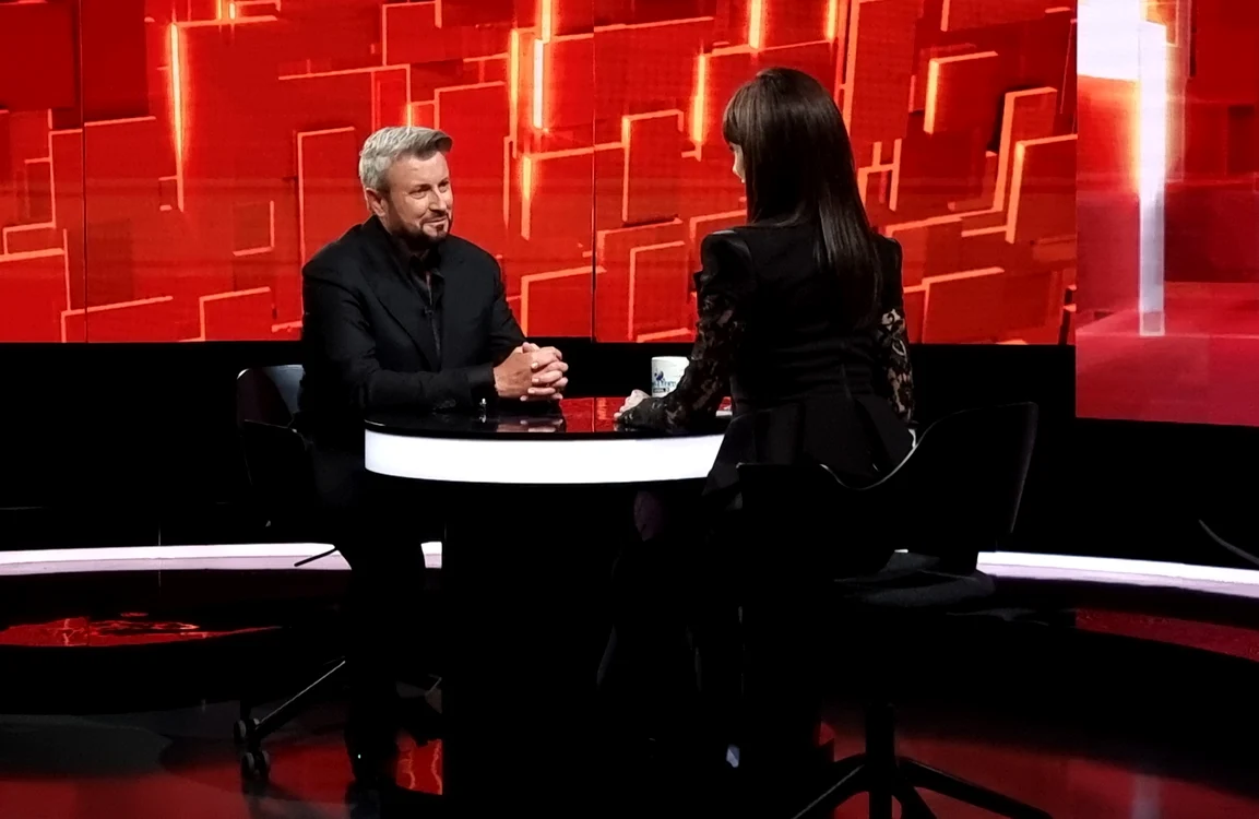
    Cătălin Botezatu a fost invitatul lui Denise Rifaifoto: Kanal D  