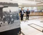 Expoziția „Flori pe Prut: 35 de ani de la primul Pod de Flori” (© Facebook / Parlamentul Republicii Moldova)