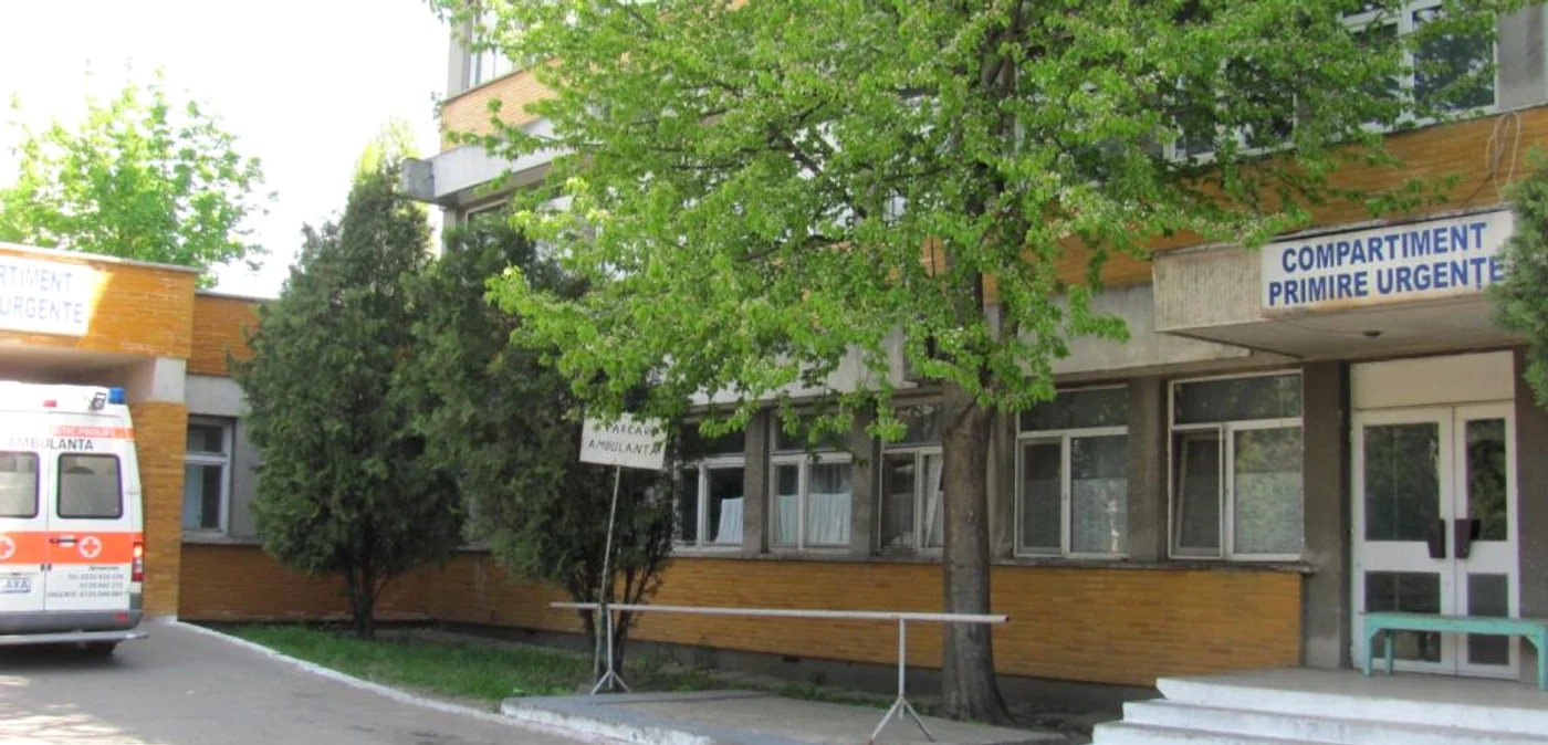 B[rbatul accidentat a fost dus cu ambulan'a la Spitalul Bârlad la o zi după accident FOTO Arhivă
