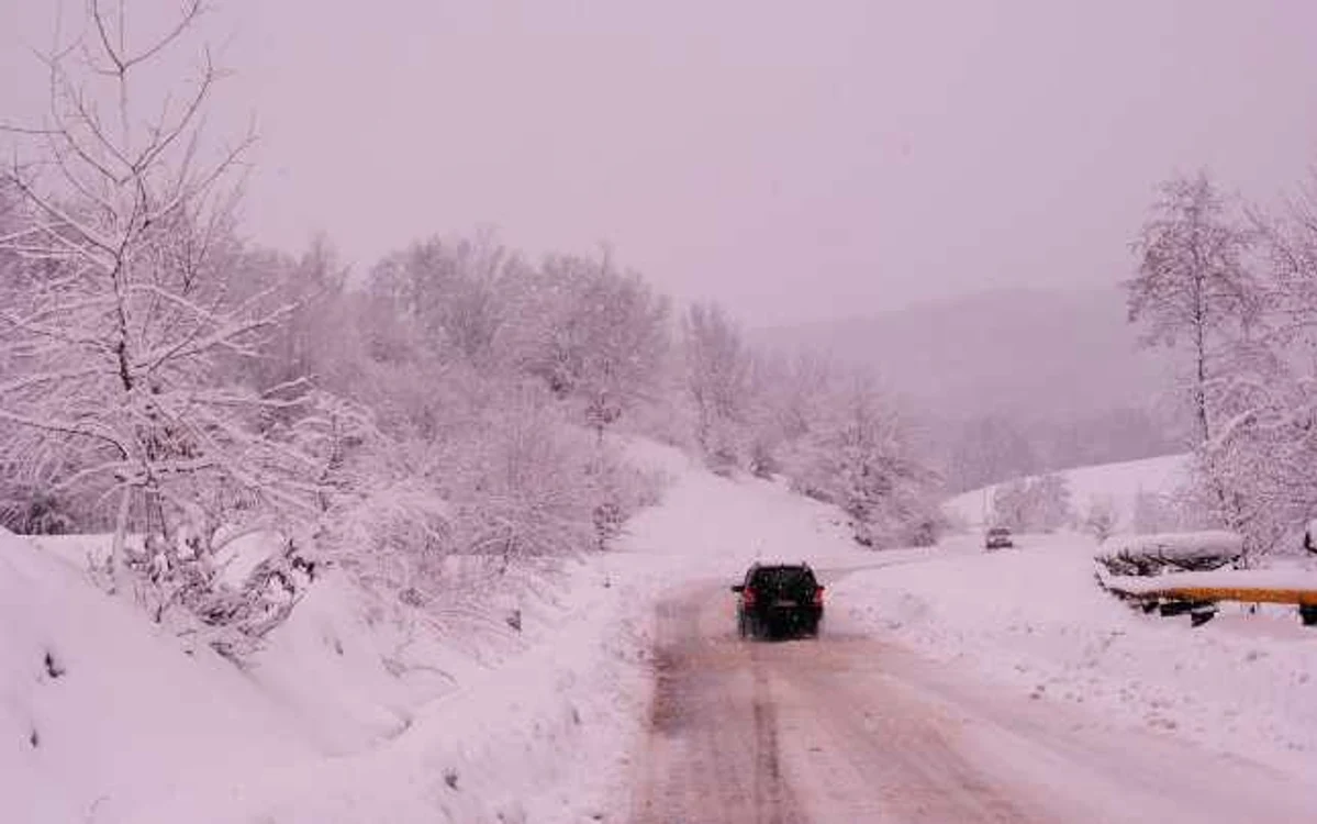 Iarna pe drumurile din Maramures FOTO:Arhiva