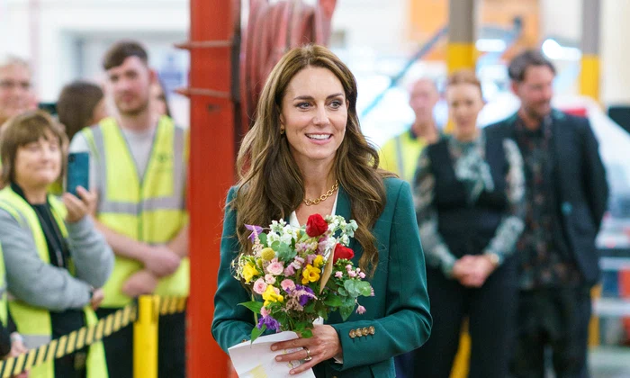 kate middleton costum verde getty jpg