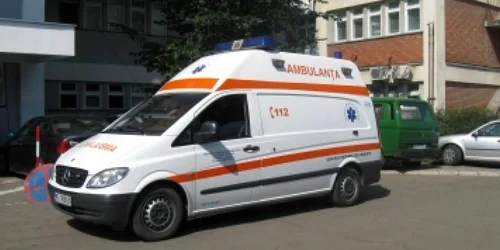 Tânărul este internat la secţia ATI a Spitalului Clinic Judeţean de Urgenţă