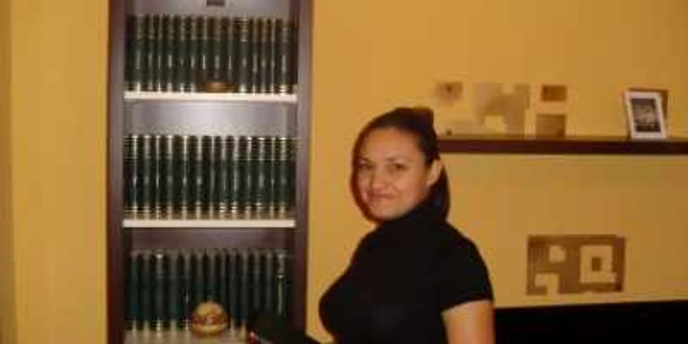 Ploieşti: Şi-a comandat bibliotecă pe măsura „colecţiei Adevărul“