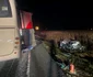 Accident pe DN 66 între un autocar și un autoturism. Foto: ISU Hunedoara