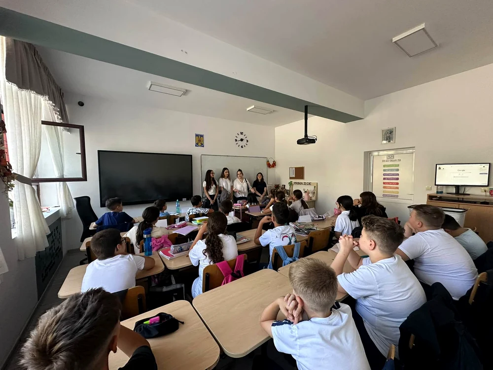 elevi_in_sala_de_clasa