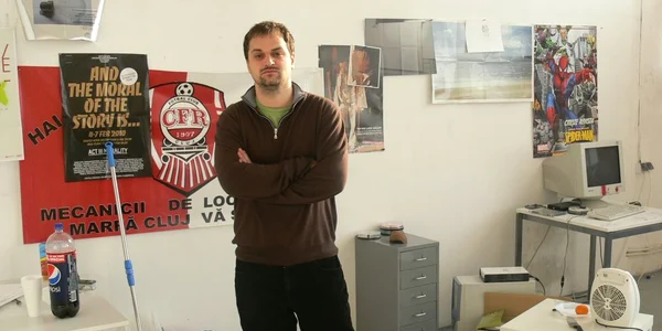 Ciprian Mureşan în atelierul său de la Cluj