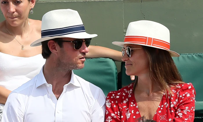Pippa Middleton (enceinte) et son mari James Matthews lors des Internationaux de Tennis de Roland Garros à Paris jpeg