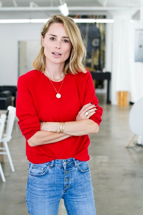 1 red sweater outfit daily look jpg jpeg