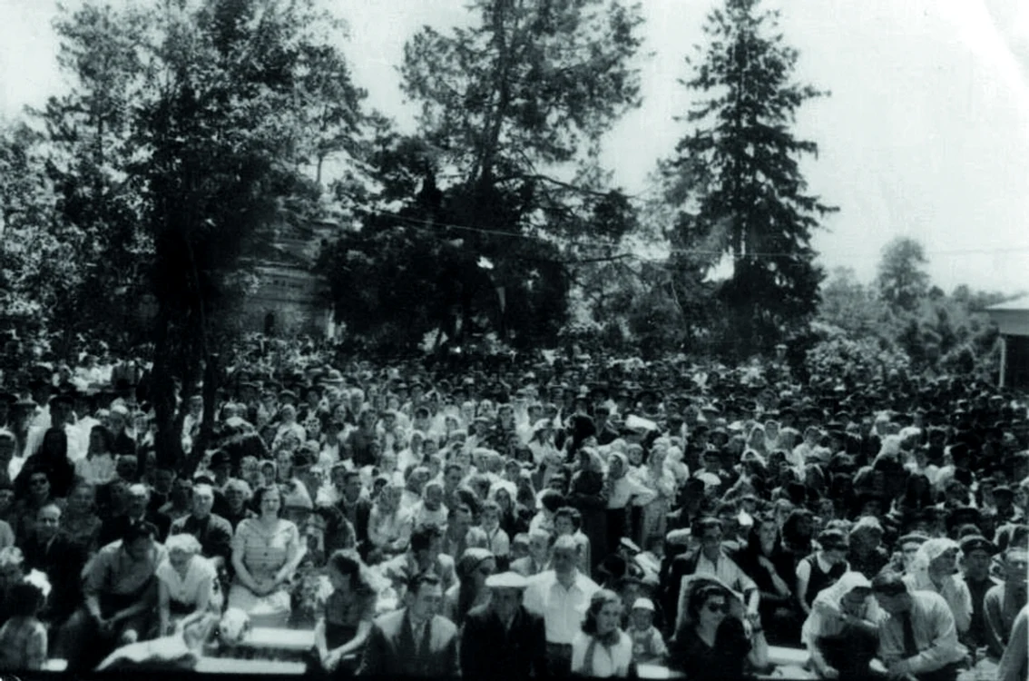 Inaugurarea conacului de la Mircesti 1957 Fototeca MNLR Iasi jpg jpeg