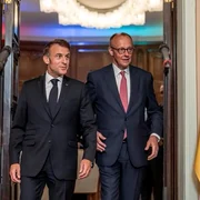 emmanul macron friedrich merz jpg