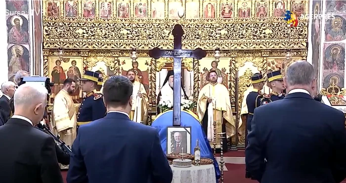 Continuă funeraliile fostului președinte Ion Iliescu. FOTO captură YouTube Agerpres