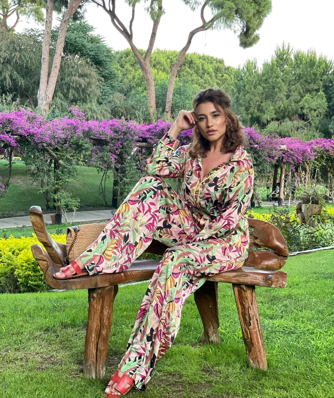 Claudia Patrascanu vacanta in Turcia cu copiii Regnum Carya (18) jpg
