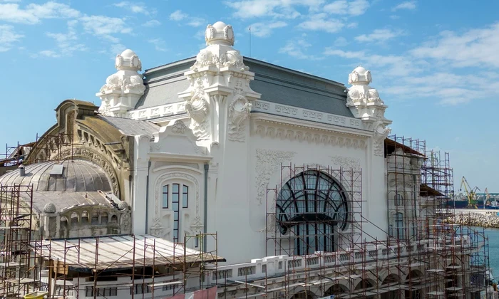 Fațada Cazinoului din Constanța, renovată foto: (Facebook / Compania Națională de Investiții)