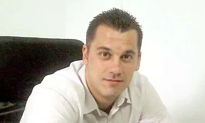 Psihoterapeutul Andreas Hniatiuc ne spune cum să facem faţă schimbării care ne aşteaptă în acest weekend jpeg
