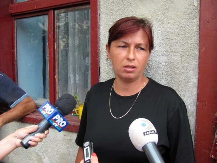 Matușa copilului, Daniela Szabo