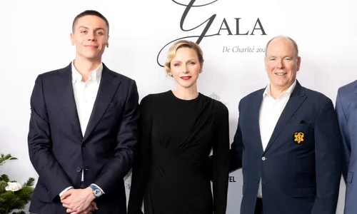 Charlene și Albert de Monaco cu David Popovici foto FB jpg