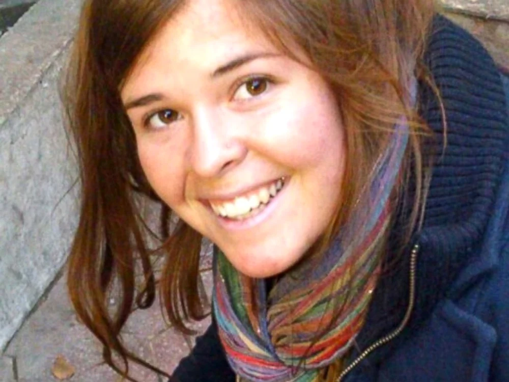 Kayla Mueller, o angajată umanitară americană ucisă în urma unor bombardamente în timp ce era ostatică a Statului Islamic FOTO abcnews.go.com