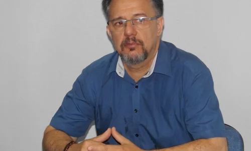 cristinel popescu liderul sindicatului din cadrul hidroserv  jpg jpeg