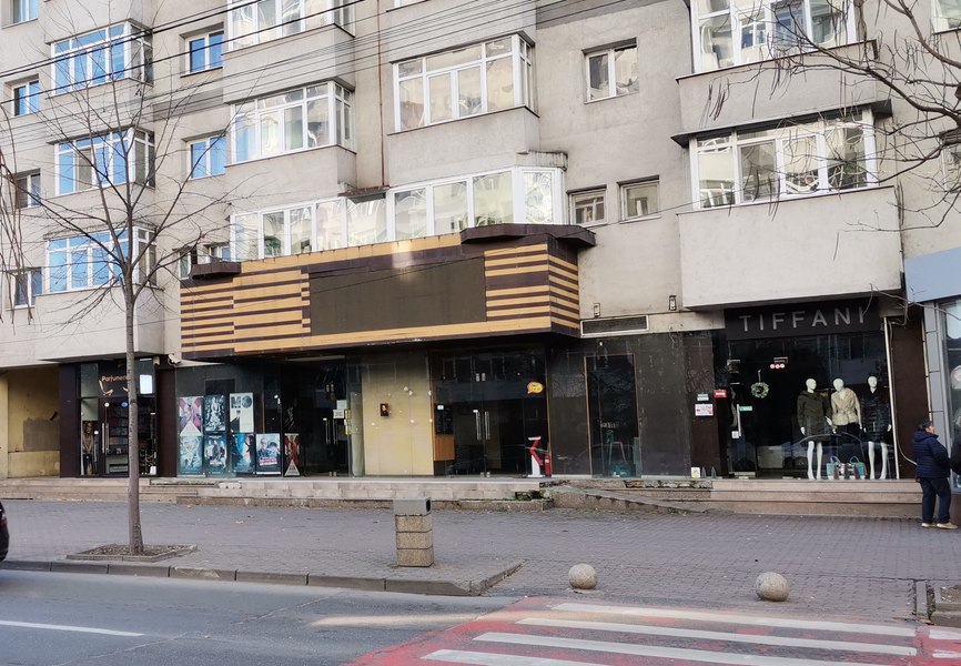 Fără cinema în municipiul din care tinerii pleacă în județele vecine pentru un film. De ce s-a sucit primăria în privința reabilitării
