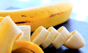 banana gc311f3832 1920 jpeg