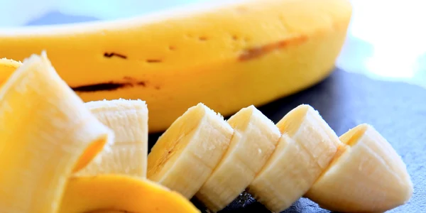 banana gc311f3832 1920 jpeg