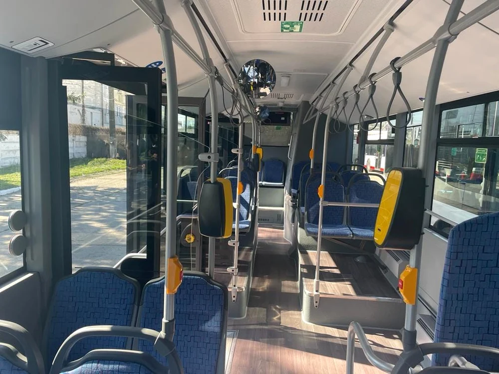 Interiorul noilor autobuze. FOTO Facebook Cristian Gentea