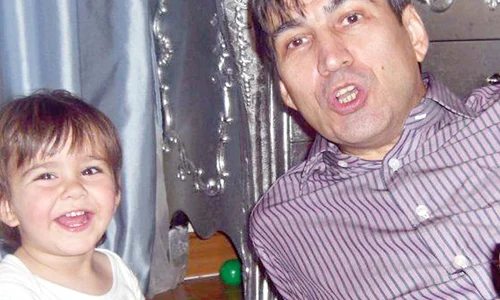 Piţi şi Edan, într o  fotografie de  acum patru ani jpeg