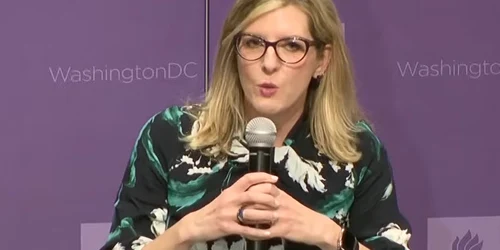 Directoarea Golden Sachs demisioneaza caorura CBS png