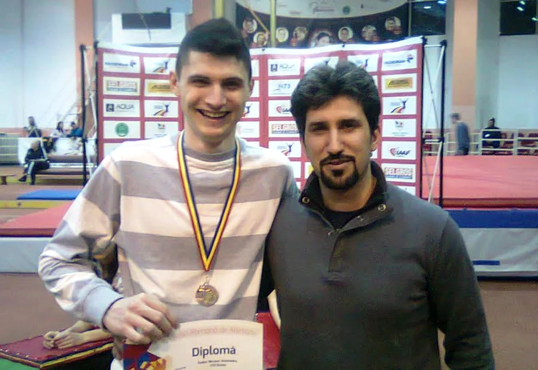 Atletul Nicuşor Duduc (stânga), alături de antrenorul său, Petrică Păun