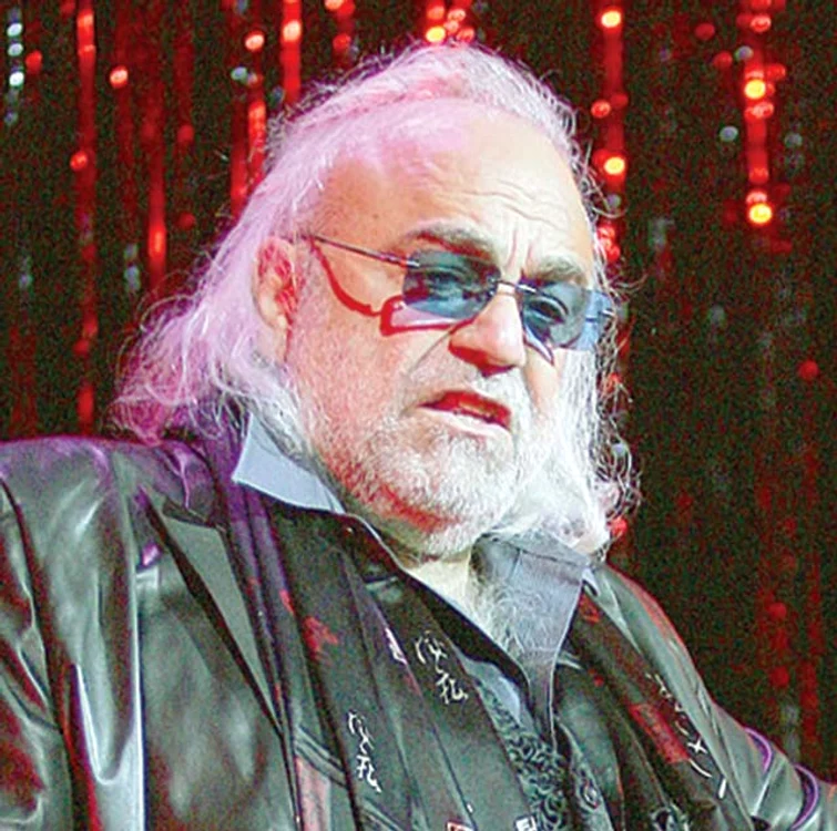 
    Demis Roussos  