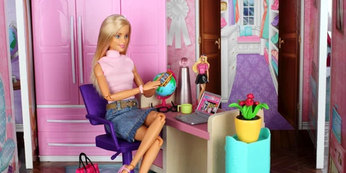 papusa barbie shutterstock jpg