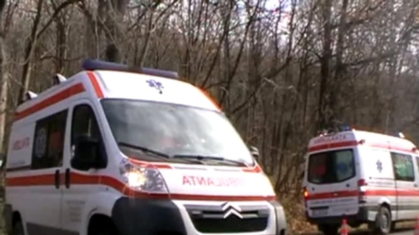 
    Pentur a putea interveni eficace, echipajele de salvare au blocat DN 1 H  