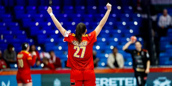 romania handbal facebook1 jpg