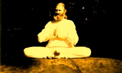 gurul maitreya foto remus suciu