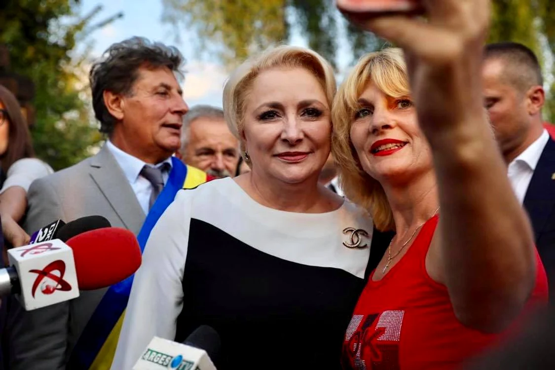 Cristina Țopescu a criticat ținuta Vioricăi Dăncilă Foto: Facebook