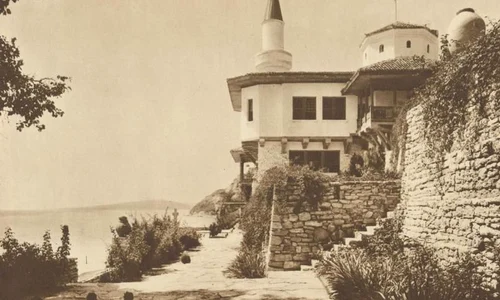 Lucian Boia, despre „Balcicul feminin… şi feminist“ jpeg