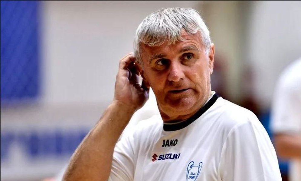 Celebrul fotbalist Radu II: „Acum, joacă pentru bani, nu mai pun suflet. Pe vremuri, noi jucam de drag” | INTERVIU