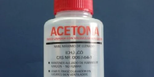 Acetonă