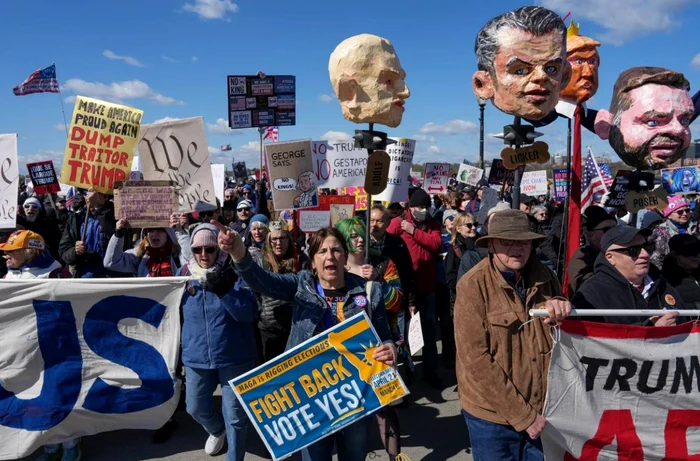 Cel puțin opt milioane de persoane au participat sâmbătă la proteste. FOTO: X / @Gakruks1