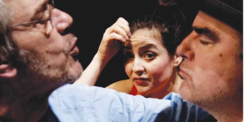 Marcel Iureş, Mircea Constantinescu şi Antoaneta Zaharia, în „Camera de hotel“  