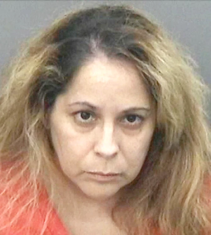 Americanca Cindy Sanchez Carabeo, de 50 de ani,  a făcut jafurile în mai puţin de 30 de minute