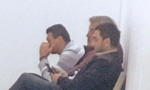Bittman a așteptat câteva minute pe hol, apoi medicul Dana Safta l a poftit în cabinet pentru consult jpeg