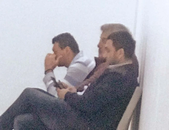 Bittman a așteptat câteva minute pe hol, apoi medicul Dana Safta l-a poftit în cabinet pentru consult